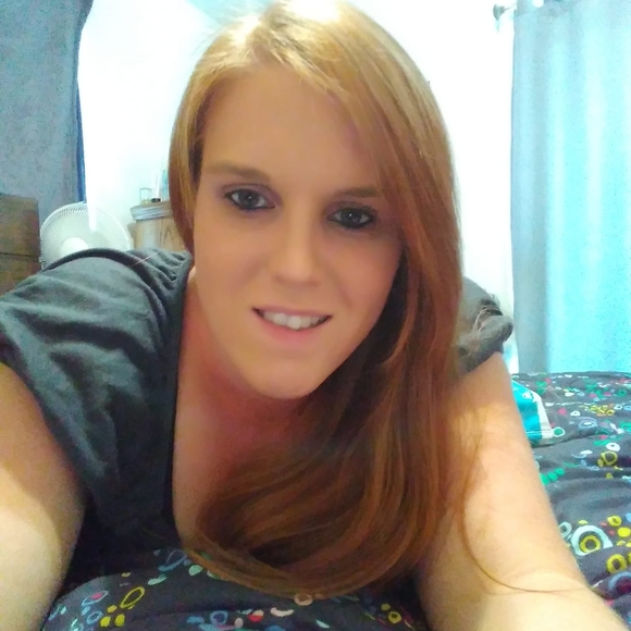 Meet your Posher, Samantha - Picture 1 of 1